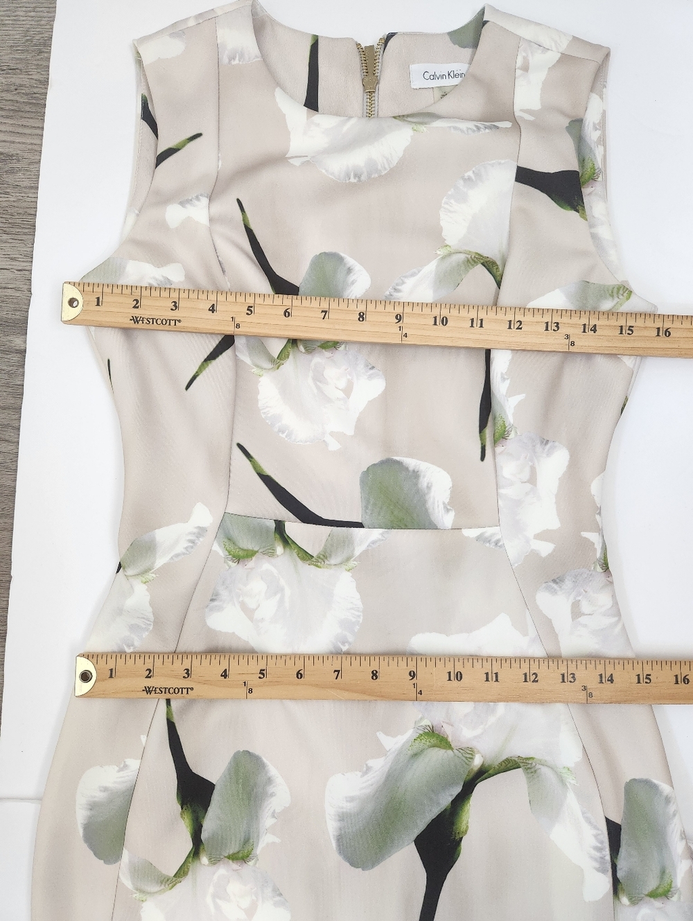Calvin Klein Calla Lily Print Scuba Stretch Sheath Dress Size 4 Beige Green NWT - Picture 7 of 11